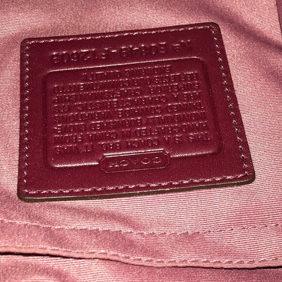 Red Coach Hampton Business Tote Bag Carryall Purse - Picture 12 of 16